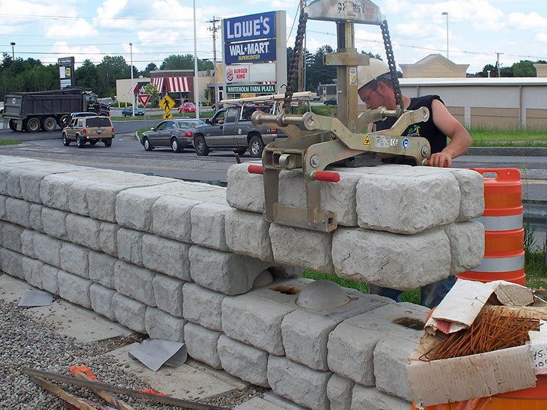 RediRock of Central Maine Maine Retaining Wall Block Supplier